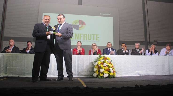 Enfrute