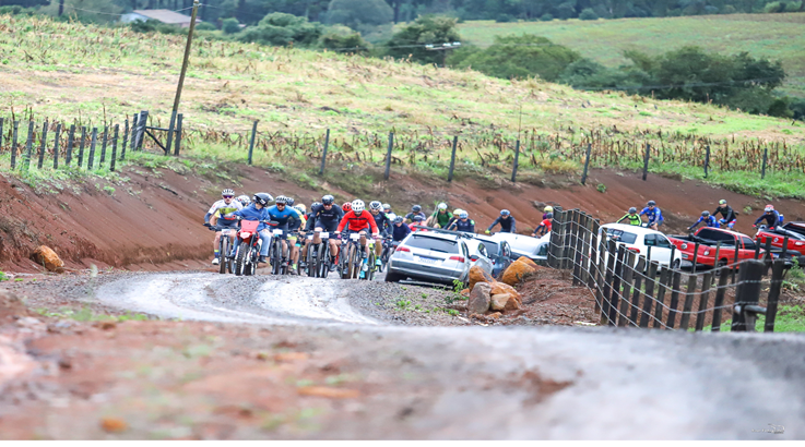 Ciclismo: Caçador recebe a 4ª etapa da Copa Oeste de MTB 3 bike123