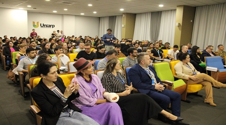 Fiesc e Uniarp realizam Seminário Internacional Interdisciplinar em Caçador 1 fapesc1