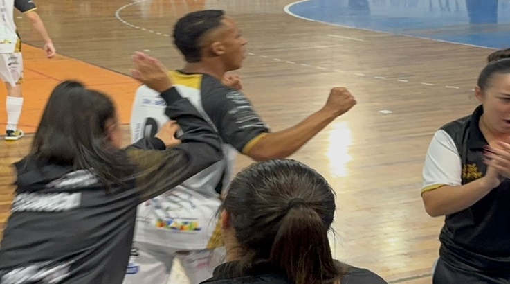 Atuação de gala: Caçador Futsal goleia líder Catantuvas por 6 a 1 1 futrsal