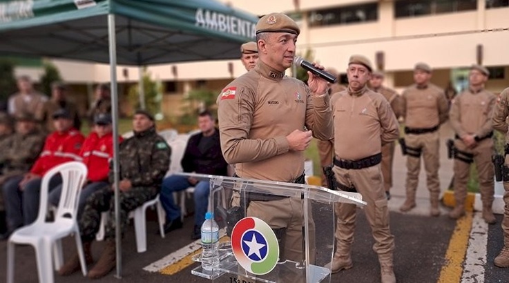 Caçador comemora os 18 anos do 15° BPM com formatura militar 2 2 1