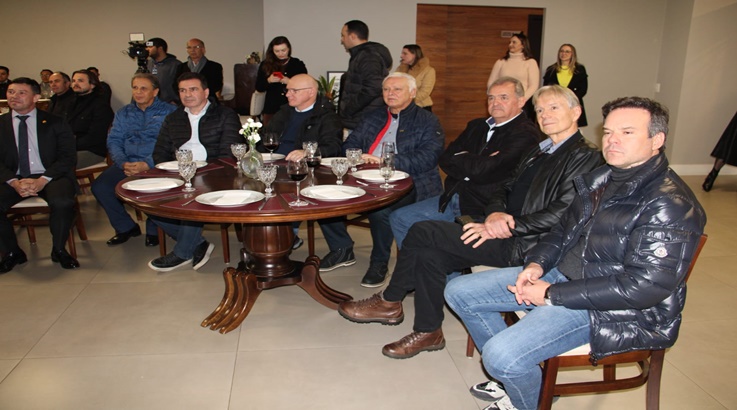 Demanda de moradias populares é tema de reunião em Caçador 1 acic1