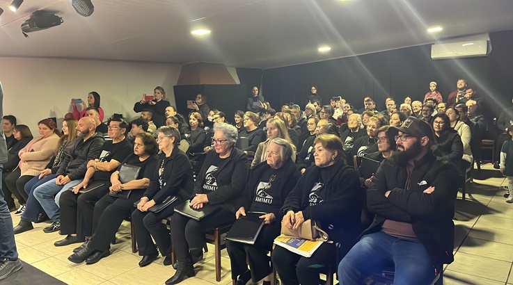 Alunos da Amimu encantam em apresentações didáticas e ensaio aberto 3 mimu2