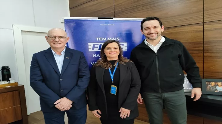 Fiesc apresenta nova gerente executiva da Regional Centro-Norte 1 trio