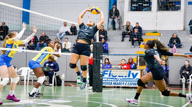 Vôlei Feminino: Napoli vence Brusque com festa da torcida em Caçador 1 vôlei