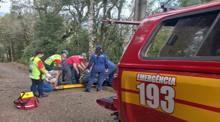 Homem fica ferido em queda de parapente em Tangará 1 queda