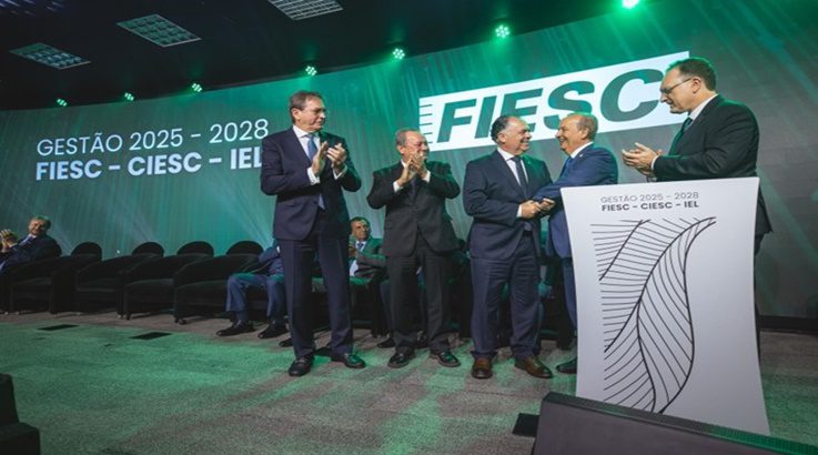 Gilberto Seleme toma posse como presidente da Fiesc 1 Gilberto