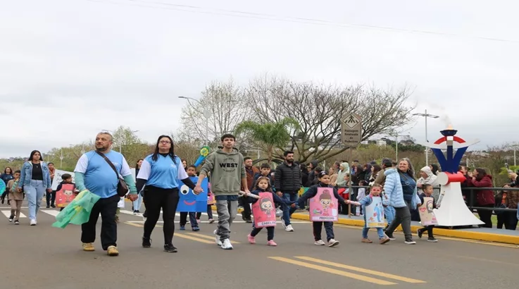 Caçador celebra o 7 de Setembro com o tradicional Desfile Cívico 5 a4