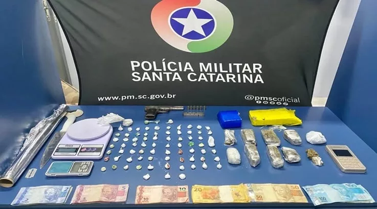 Três homens são presos por tráfico de drogas em Caçador drogas