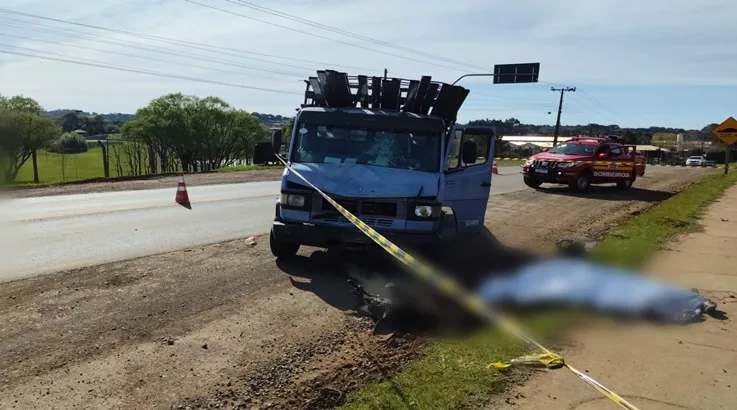 Choque entre moto e caminhão tira a vida de motociclista em Fraiburgo Fraiburgo