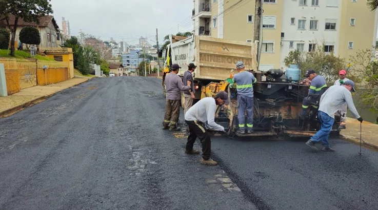 Infraestrutura: reperfilamento nas ruas Minas Gerais e Espírito Santo já iniciou 1 obras
