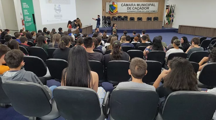 Eleições mirins mobilizam mais de 6 mil estudantes em Caçador 1 mirins