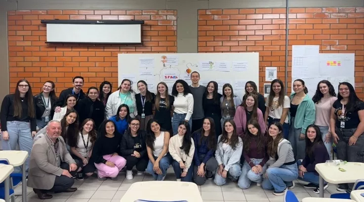 Hospital do Ursinho promove acolhimento e educação em saúde para crianças em Caçador 1 projeto