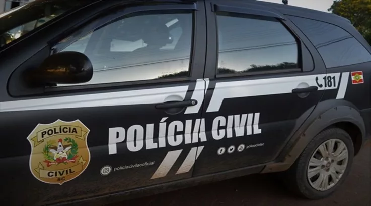 Polícia recupera motocicleta furtada em Lebon Régis 1 polícia
