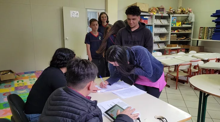 Laryssa Lopes é a nova prefeita mirim de Caçador; Bryan Martini é o vice 2 eleicao1