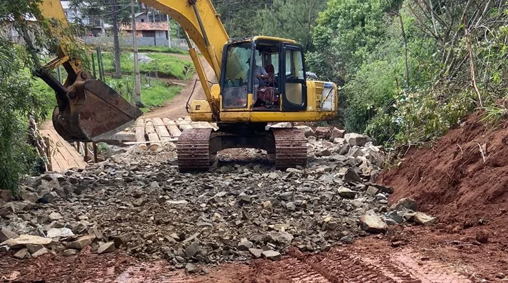 Obras da infraestrutura seguem em vários pontos de Caçador 3 int2
