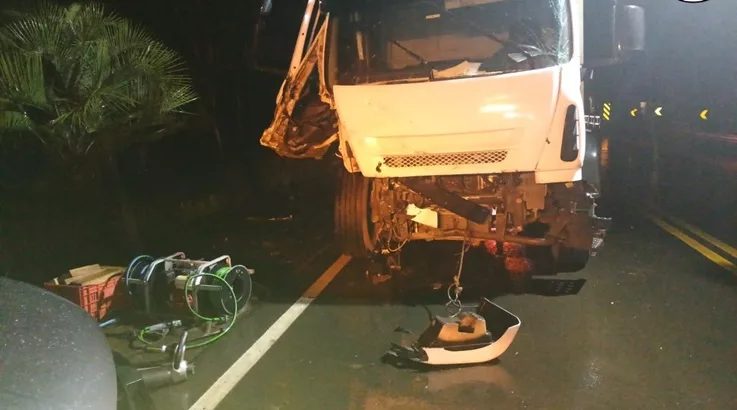 Acidente grave deixa três feridos na SC-350 2 lebon1