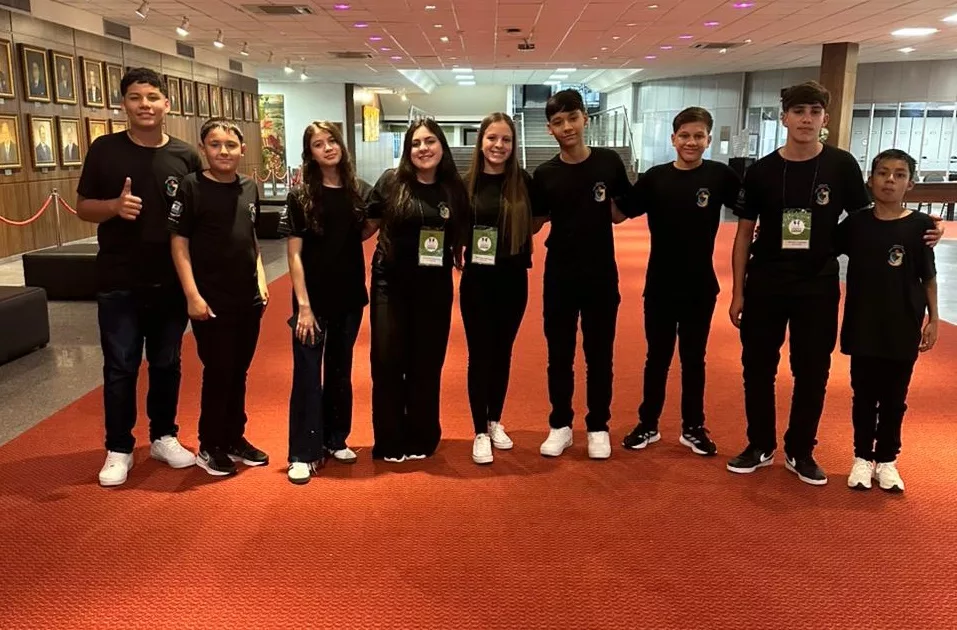 Vereadores Mirins de Rio das Antas participam de evento em Florianópolis 7 mirins 6