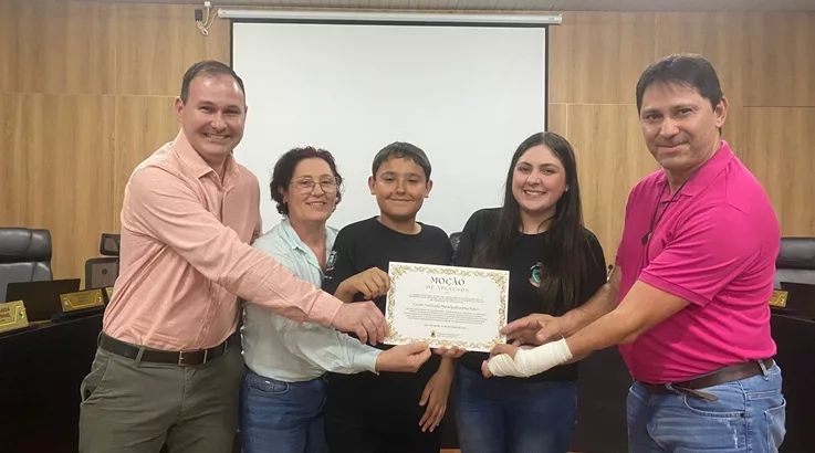 Câmara de Rio das Antas homenageia professores da rede municipal 2 prof1 2