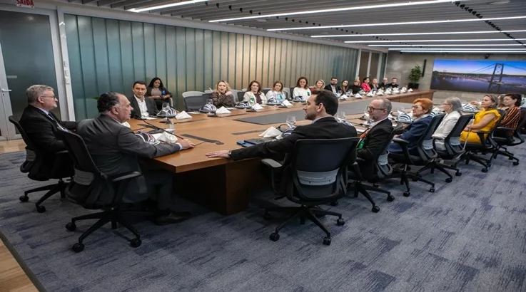 Professores dos cursos de Mestrado e Doutorado da UNIARP visitam a FIESC 3 prof2