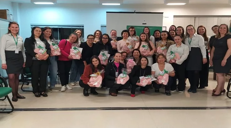 Unimed celebra o Dia da Secretária com palestra e confraternização especial secretárias