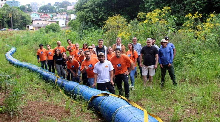 Viposa instala ecobarreira no Rio do Peixe com apoio técnico da Uniarp 3 eco3
