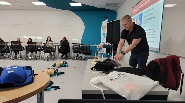 Curso prepara acadêmicos de Pedagogia para situações emergenciais no ambiente escolar 1 Uniarp