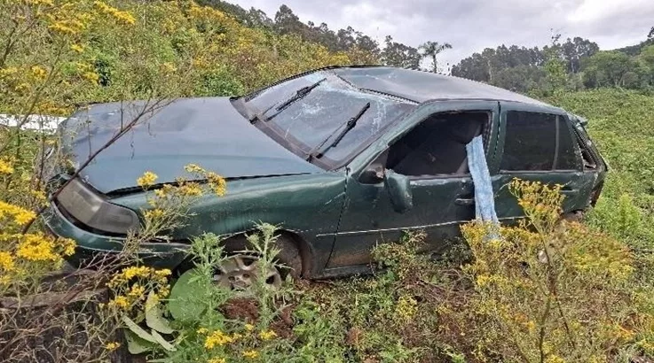 Homem morre em capotamento de veículo em Treze Tílias 2 treze1