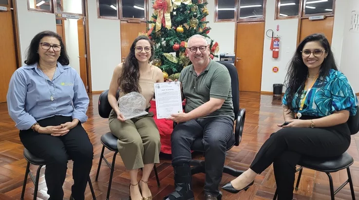 Médica caçadorense tem trabalho reconhecido pela Câmara 1 médica